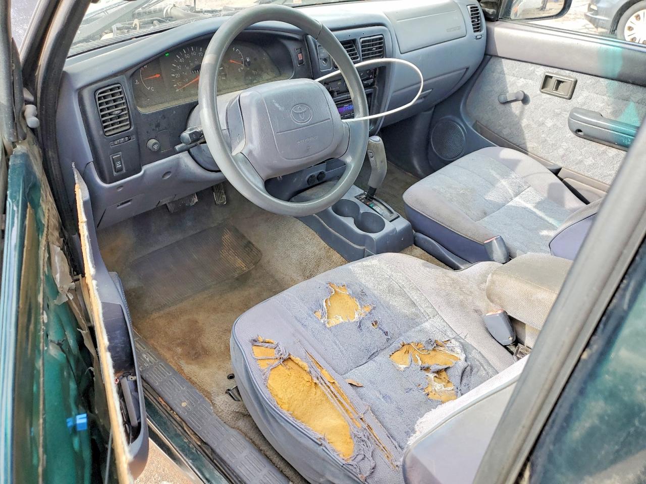 2000 TOYOTA TACOMA XTRACAB PRERUNNER photo 8