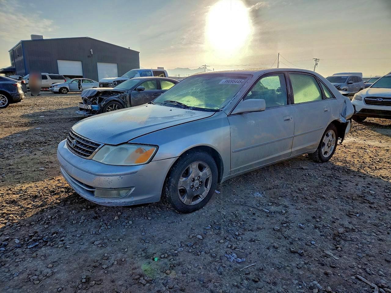 2003 TOYOTA AVALON