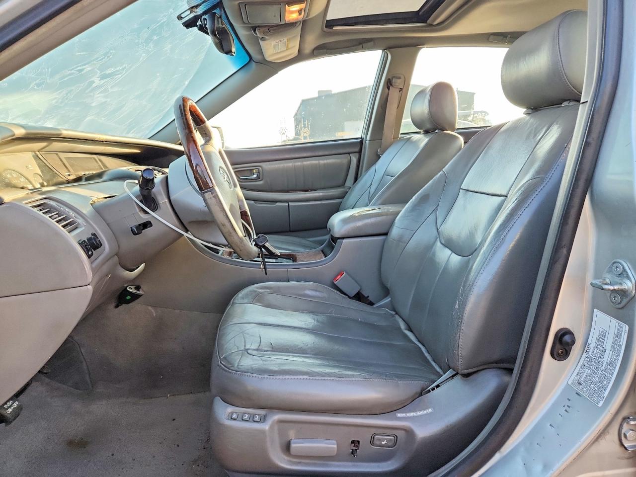 2003 TOYOTA AVALON photo 7