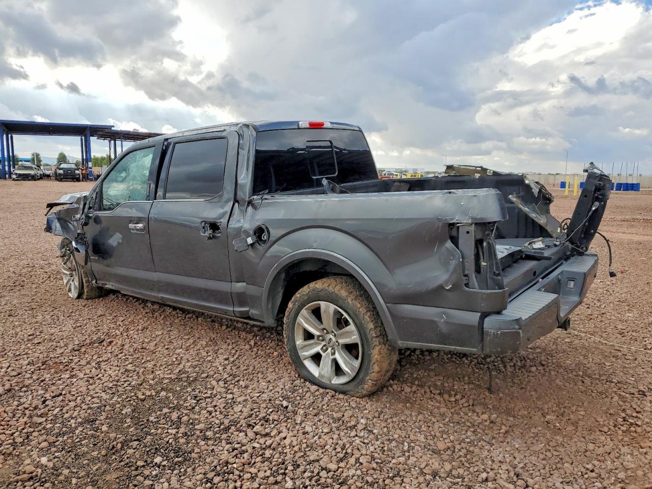 2016 FORD F150 SUPERCREW photo 2