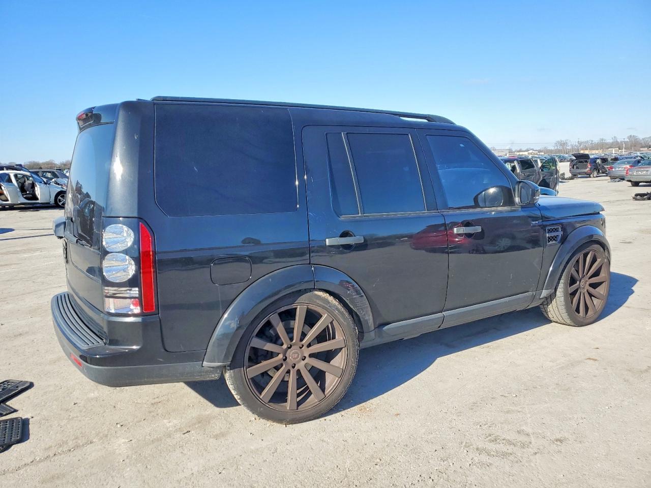 2016 LAND ROVER LR4 photo 3
