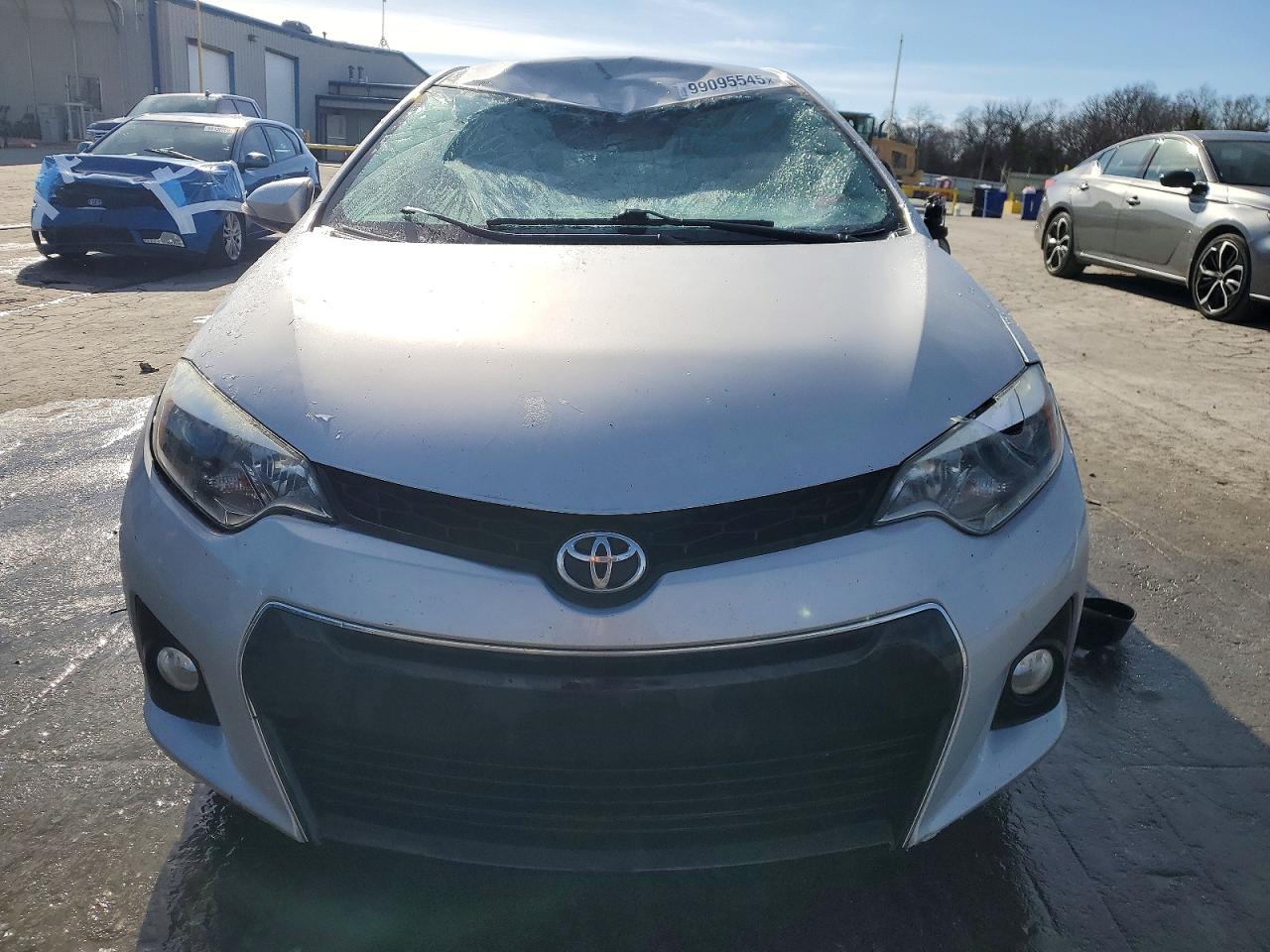 2015 TOYOTA COROLLA L photo 5