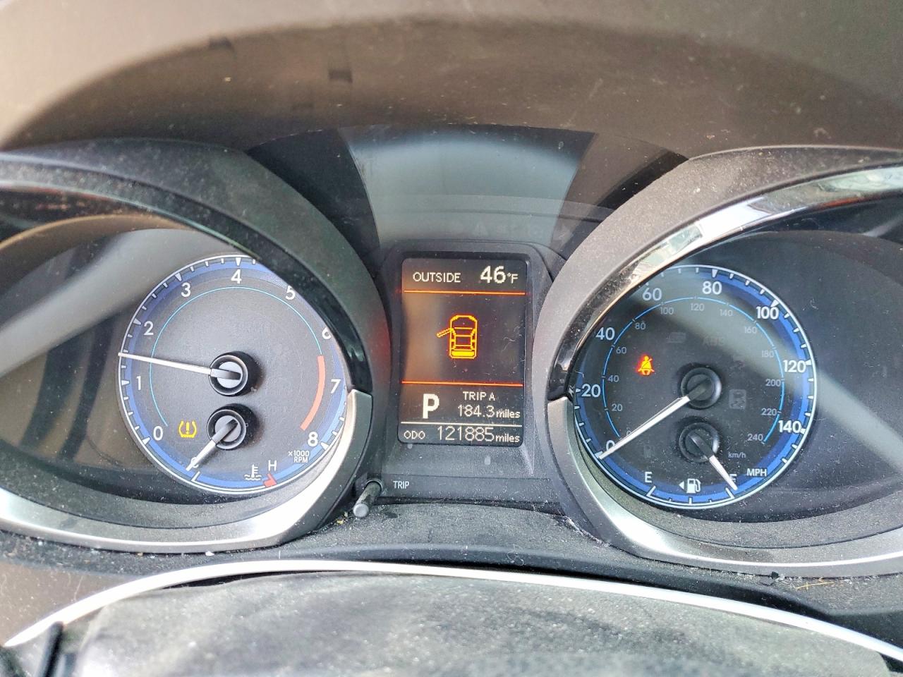 2015 TOYOTA COROLLA L photo 9