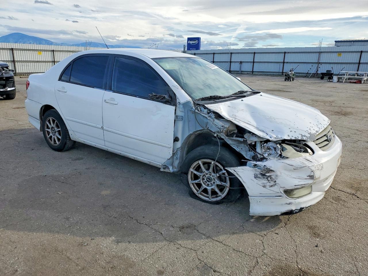 2003 TOYOTA COROLLA CE photo 4