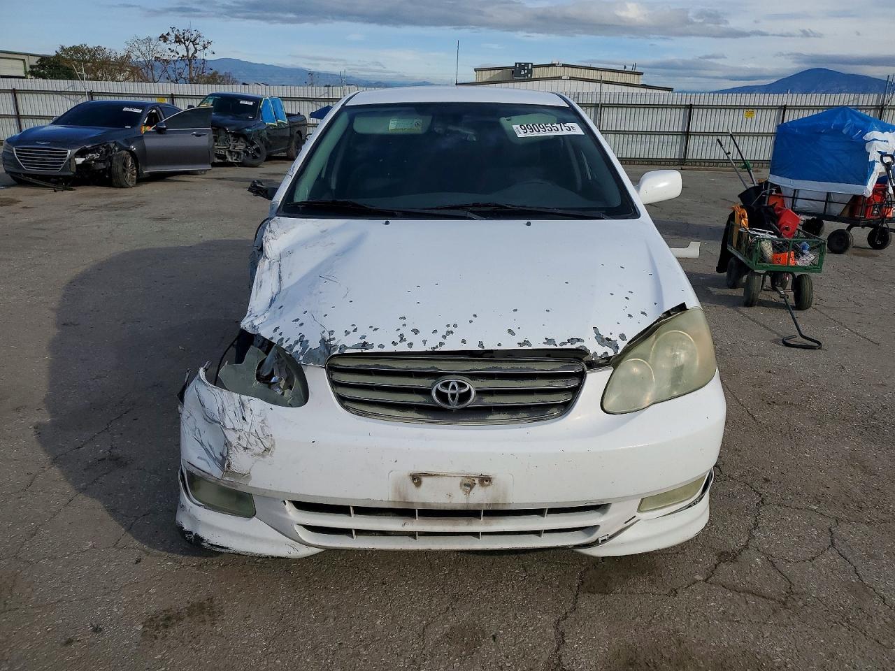 2003 TOYOTA COROLLA CE photo 5