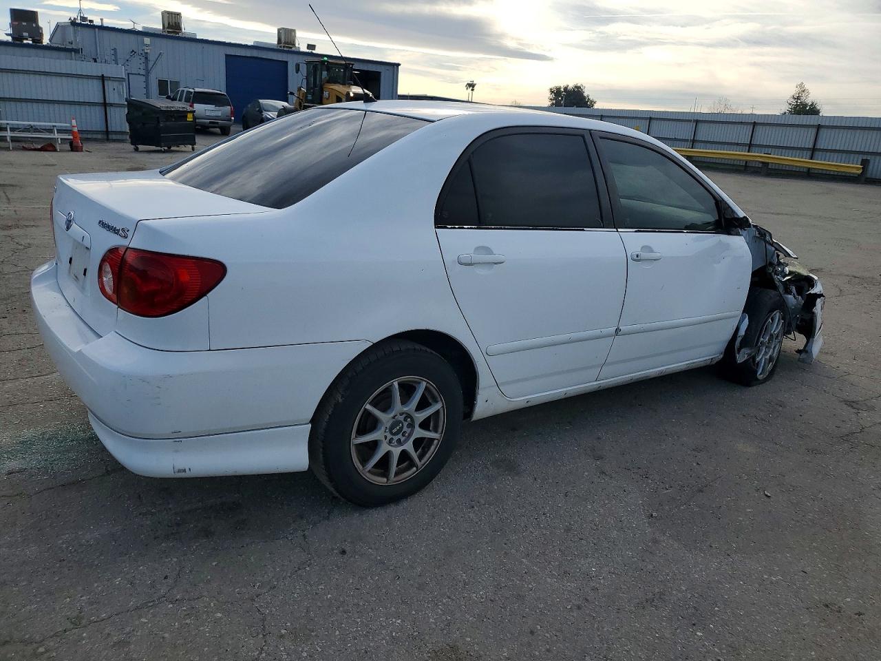 2003 TOYOTA COROLLA CE photo 3