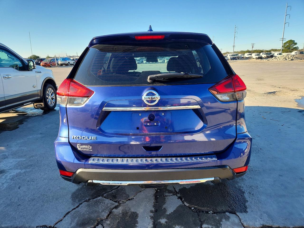 2018 NISSAN ROGUE S photo 11
