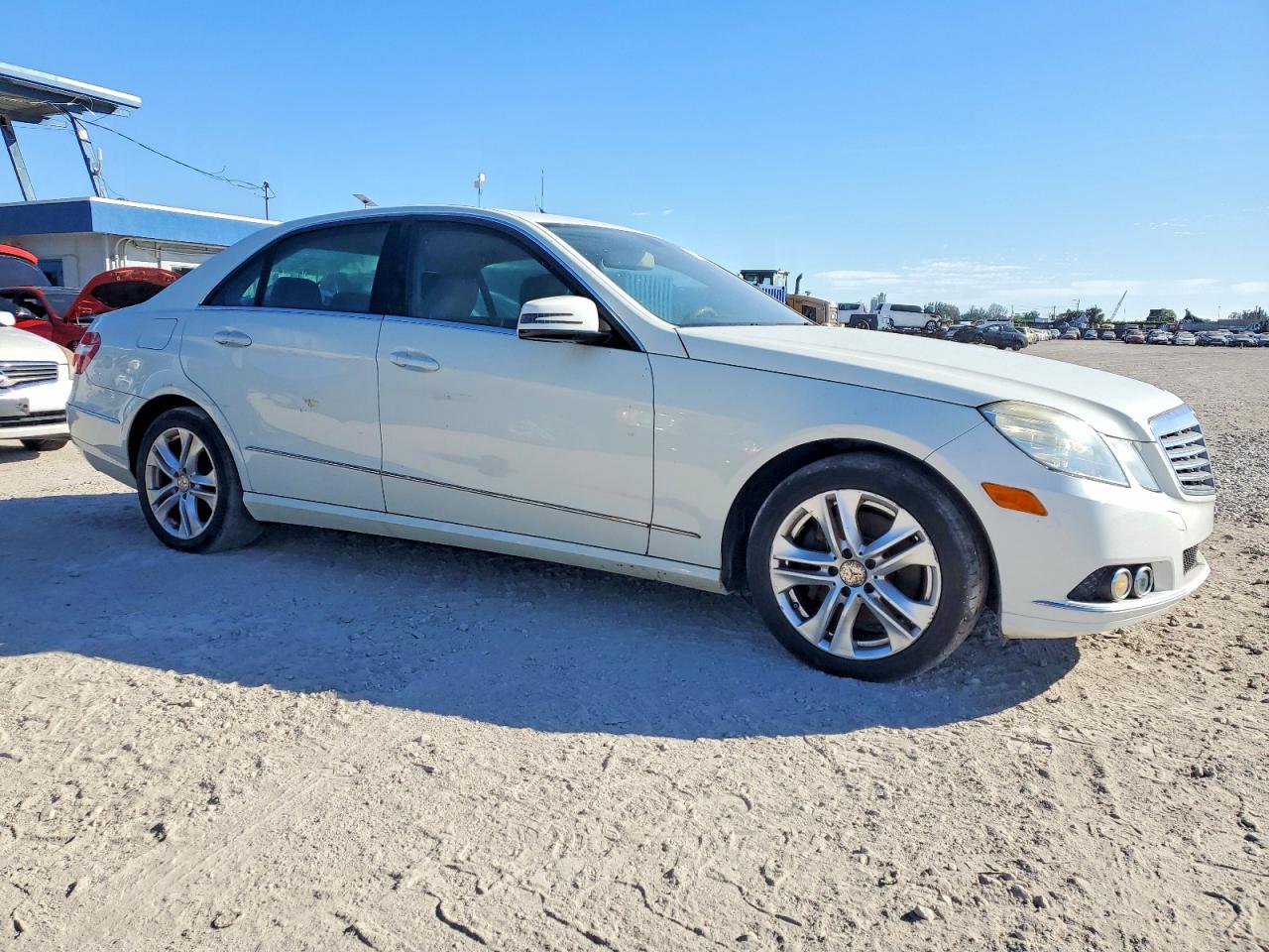 2011 MERCEDES-BENZ E 350 photo 4
