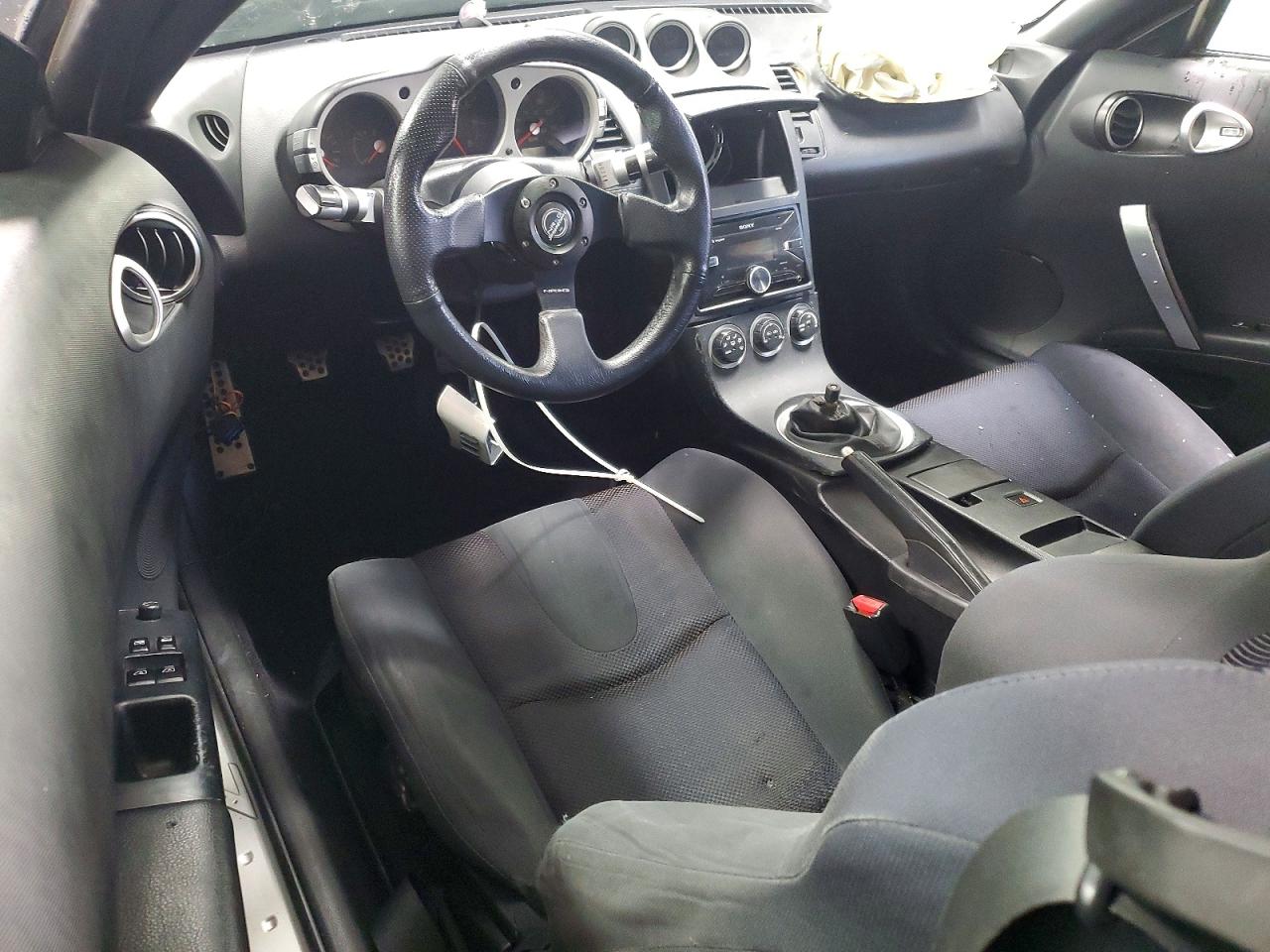 2005 NISSAN 350Z BASE photo 8