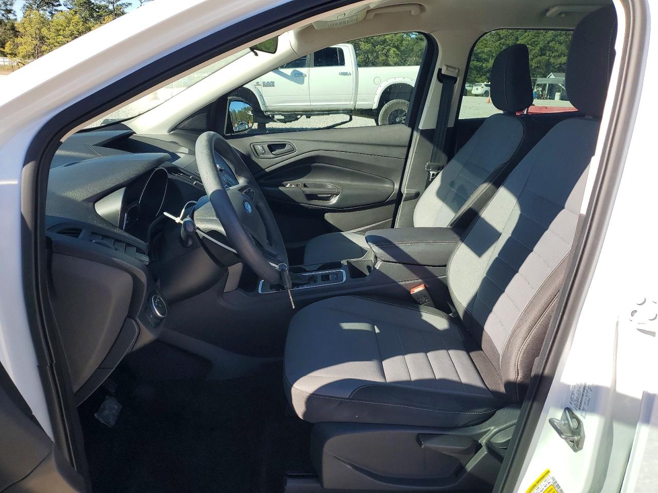 2019 FORD ESCAPE S photo 7