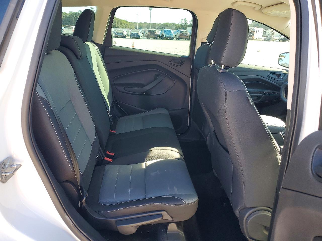 2019 FORD ESCAPE S photo 11