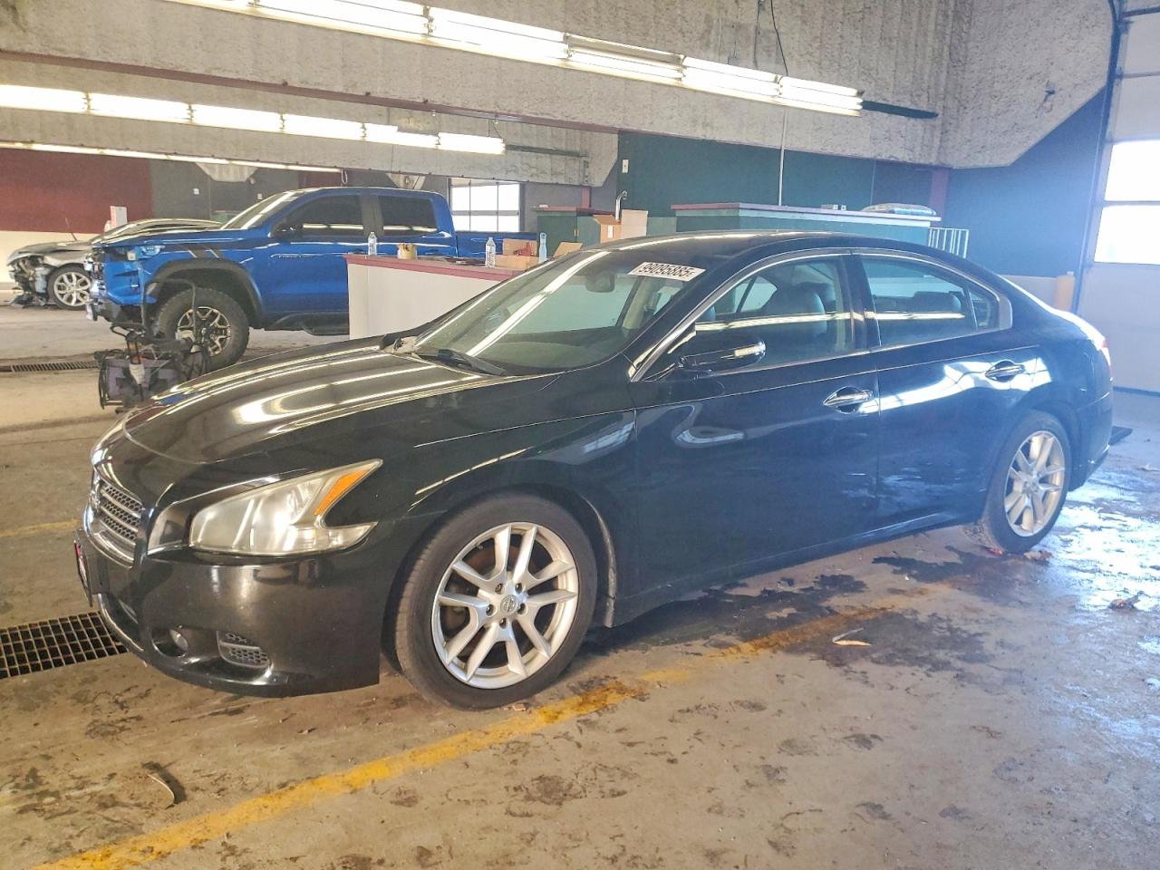 2011 NISSAN MAXIMA