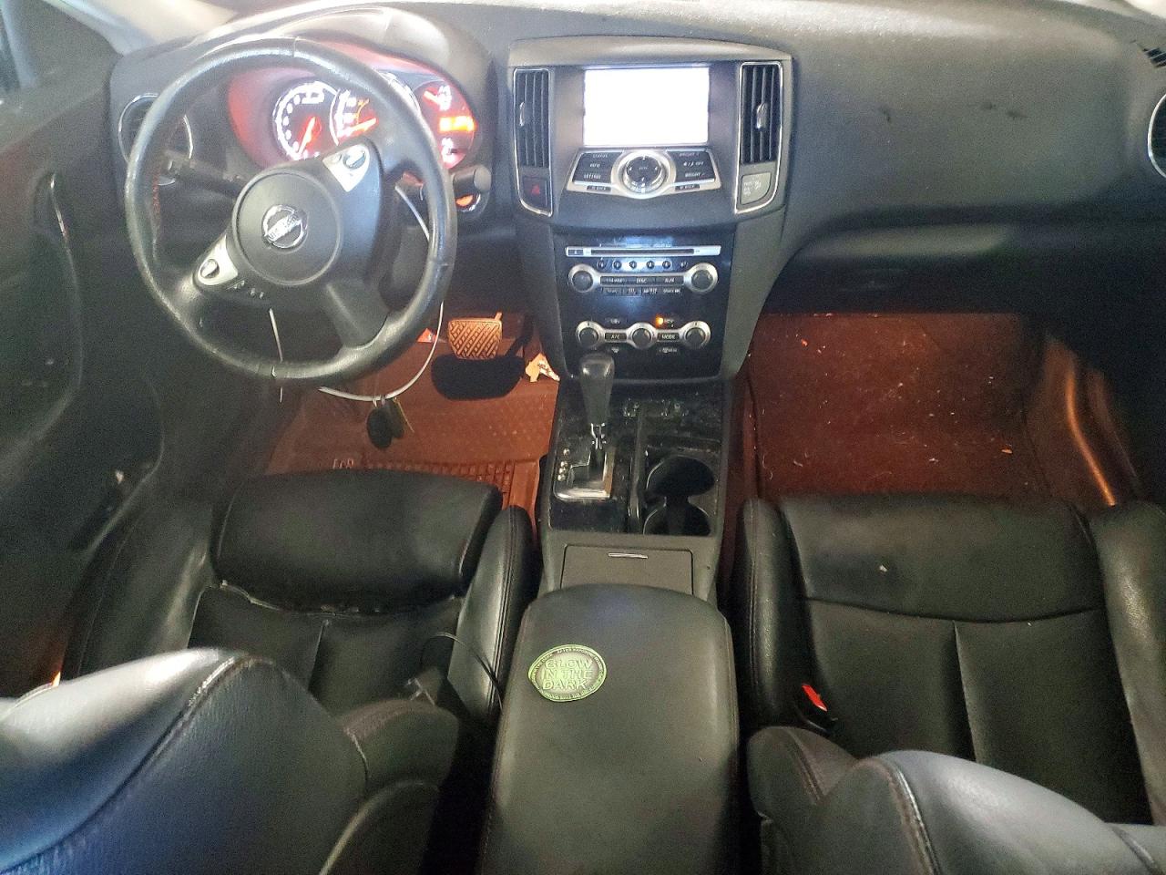 2011 NISSAN MAXIMA S photo 8