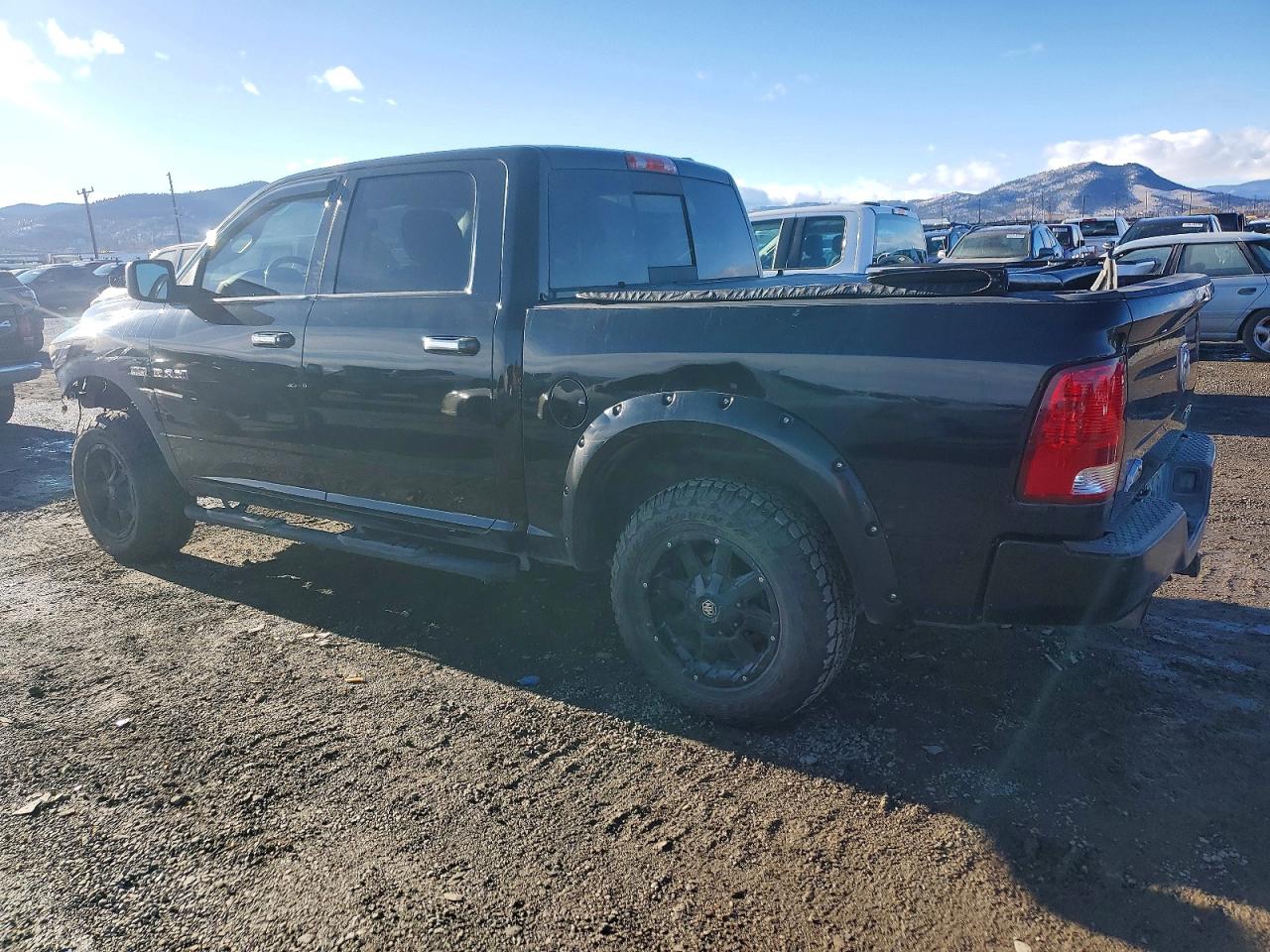 2010 DODGE RAM 1500 photo 2