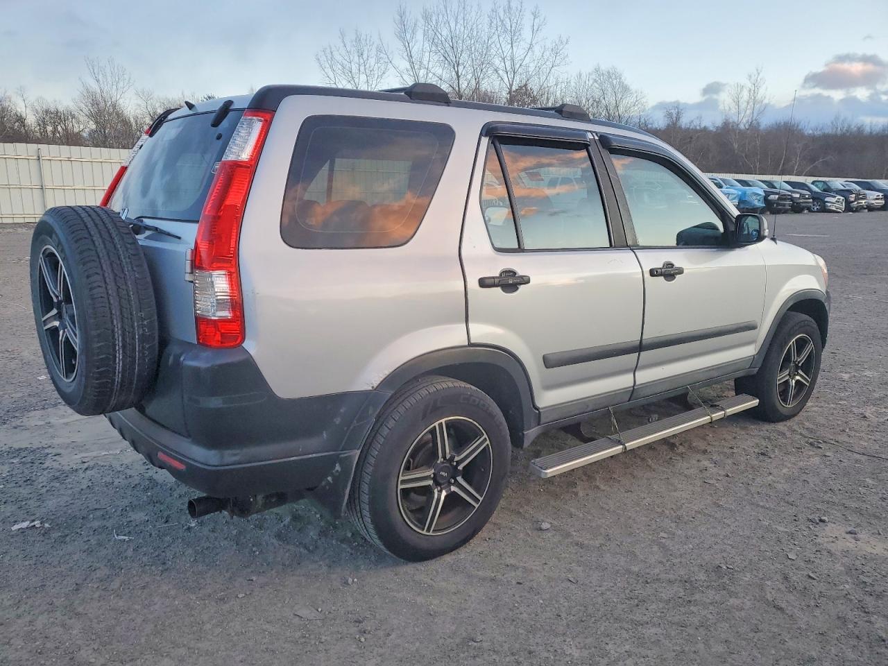 2005 HONDA CR-V LX photo 5