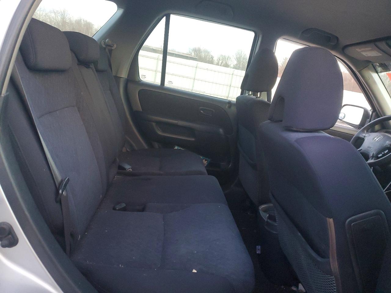 2005 HONDA CR-V LX photo 21