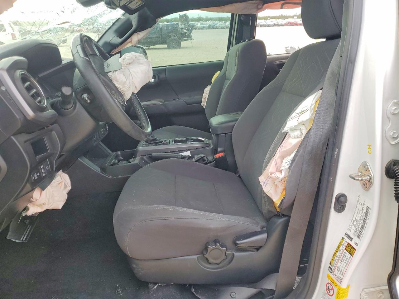 2019 TOYOTA TACOMA DOUBLE CAB photo 7