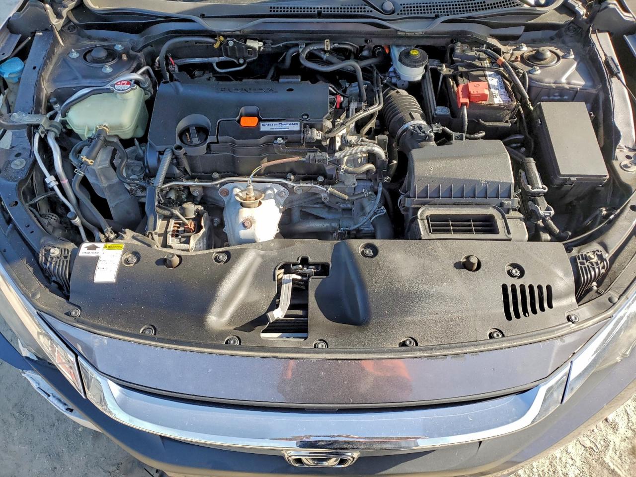 2016 HONDA CIVIC LX photo 11