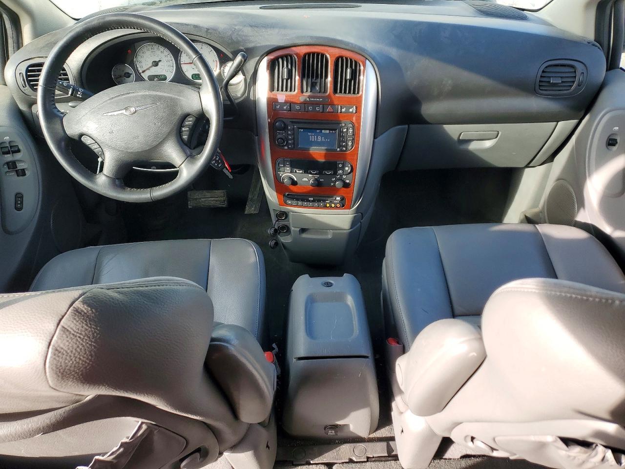 2007 CHRYSLER TOWN & COUNTRY LIMITED photo 15