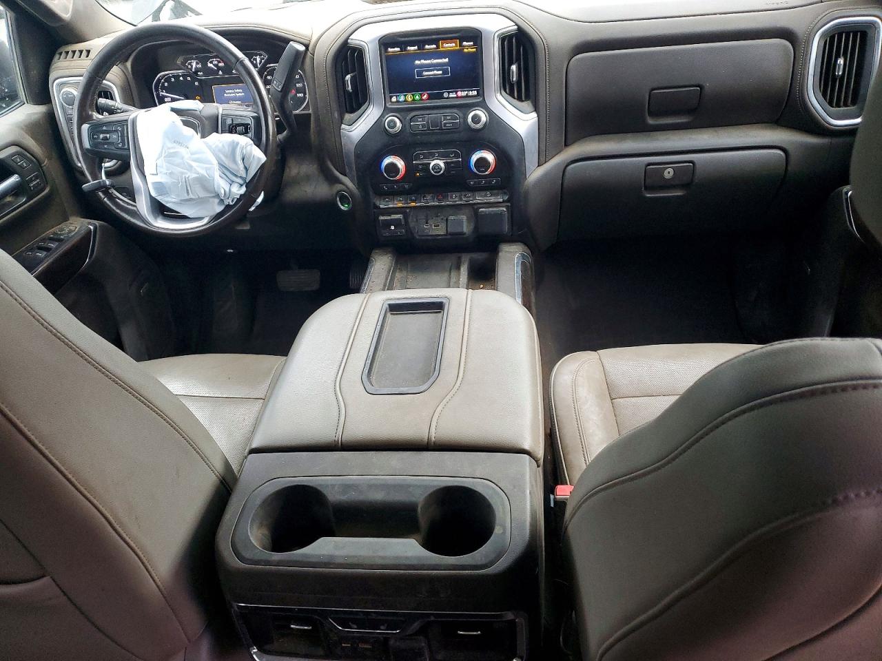 2020 GMC SIERRA K1500 SLT photo 8