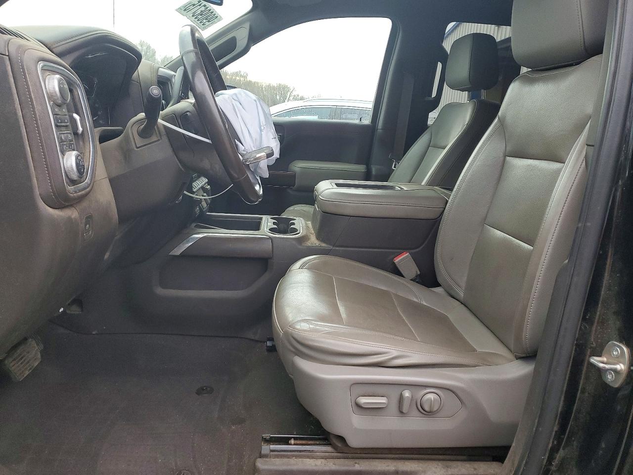 2020 GMC SIERRA K1500 SLT photo 7