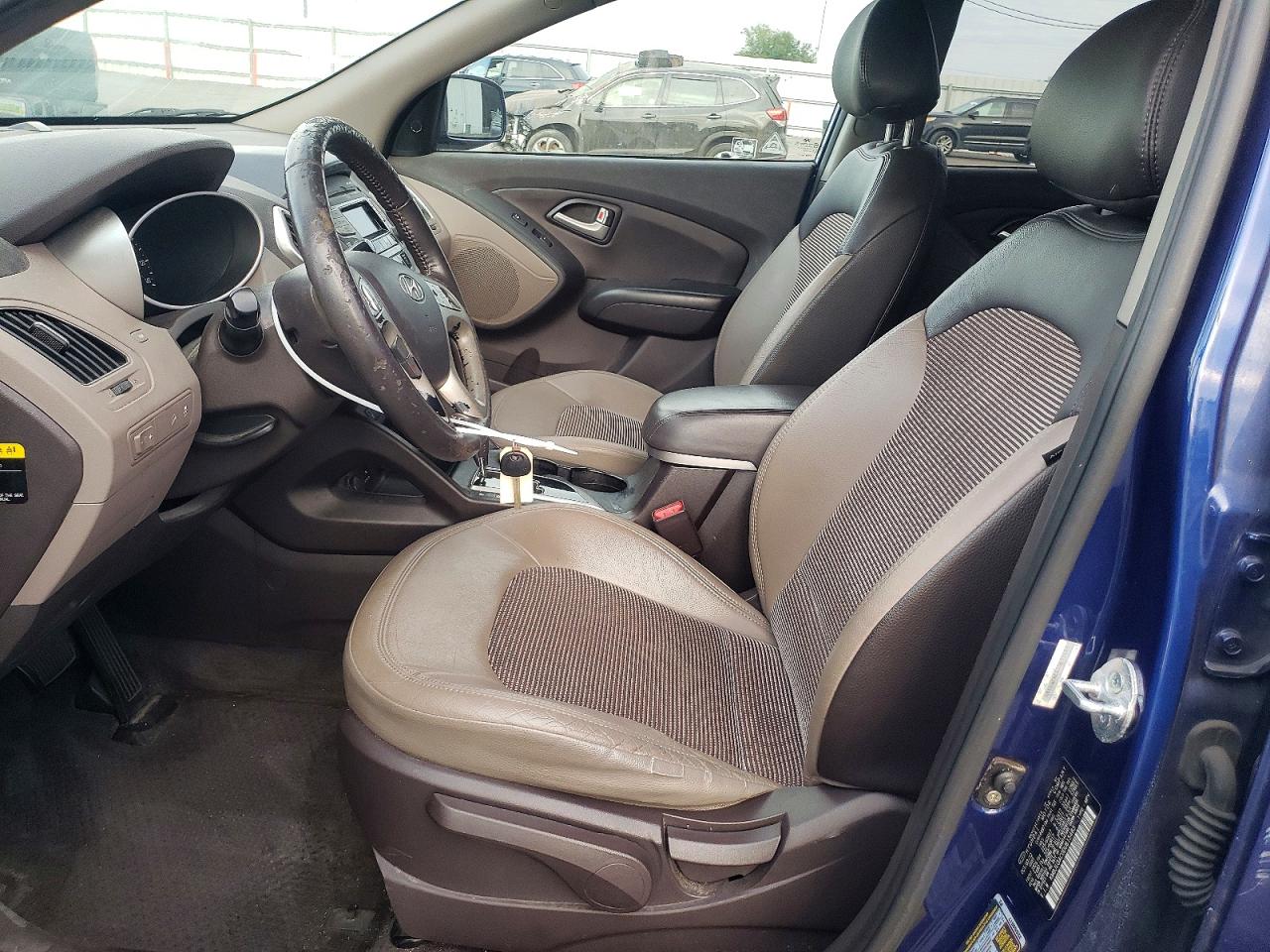 2013 HYUNDAI TUCSON GLS photo 7