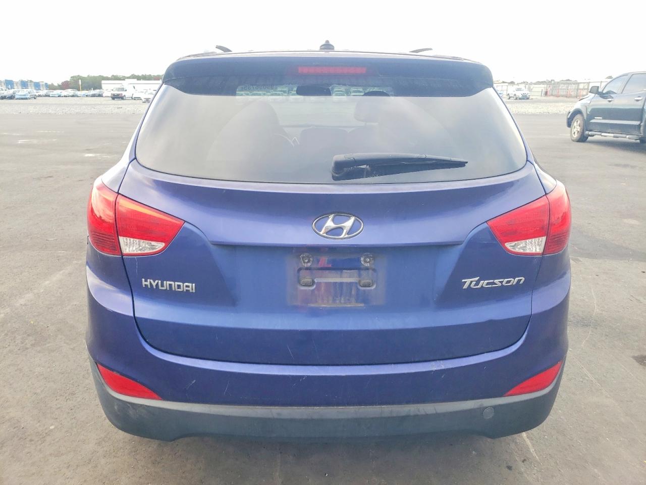 2013 HYUNDAI TUCSON GLS photo 6