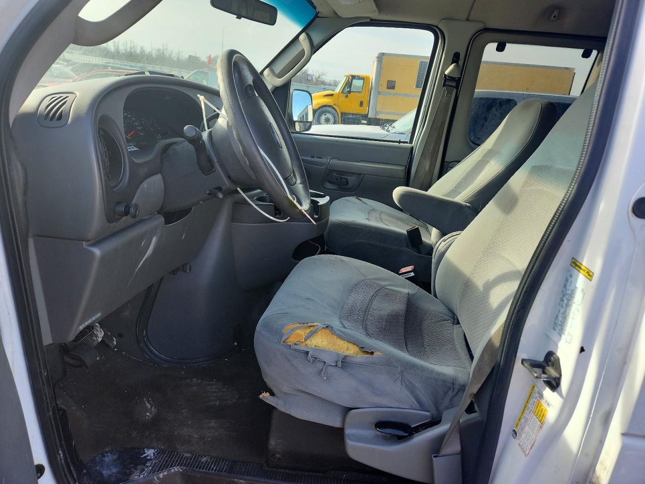 2006 FORD ECONOLINE E350 SUPER DUTY WAGON photo 7