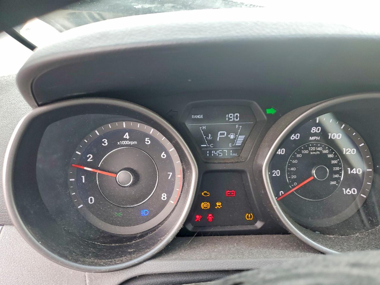 2014 HYUNDAI ELANTRA SE photo 9