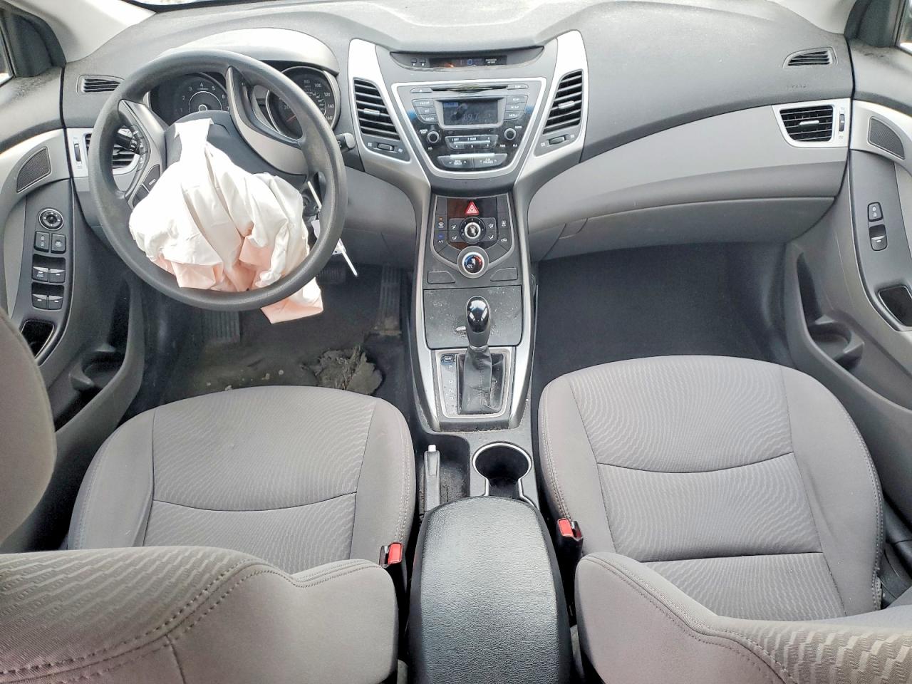 2014 HYUNDAI ELANTRA SE photo 8