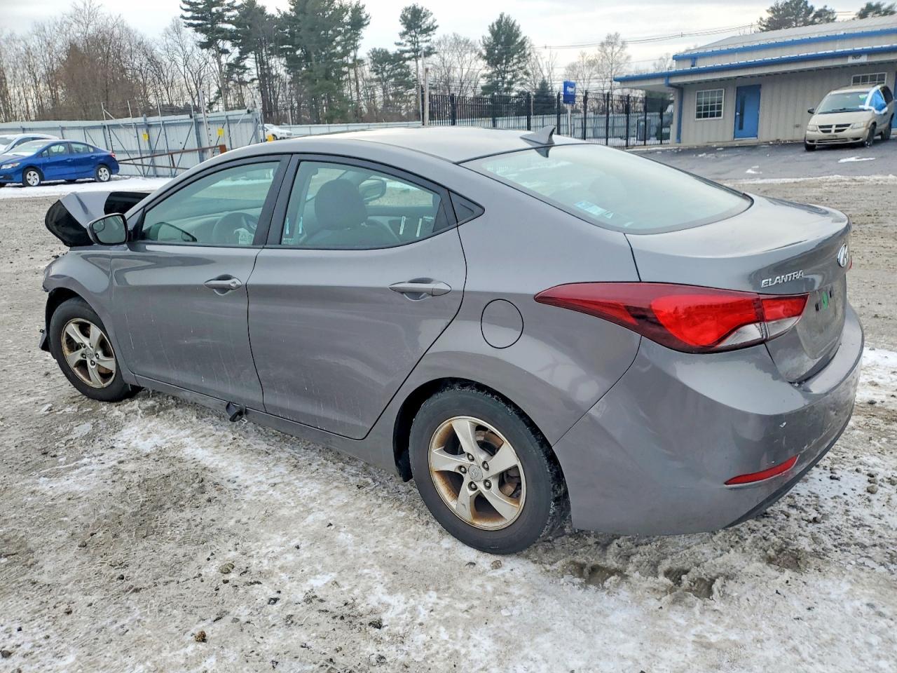 2014 HYUNDAI ELANTRA SE photo 2