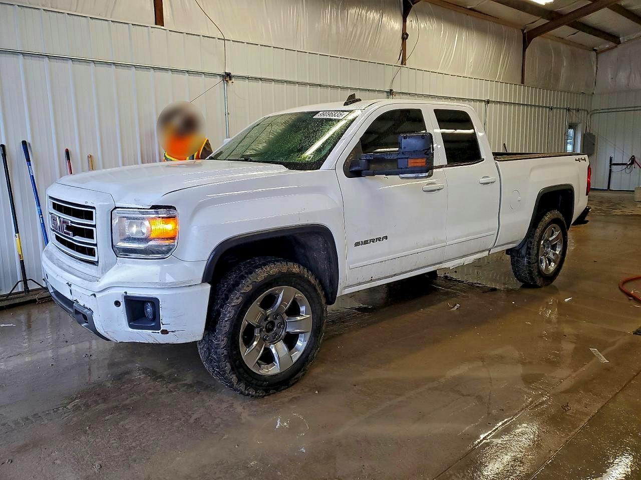 2015 GMC SIERRA