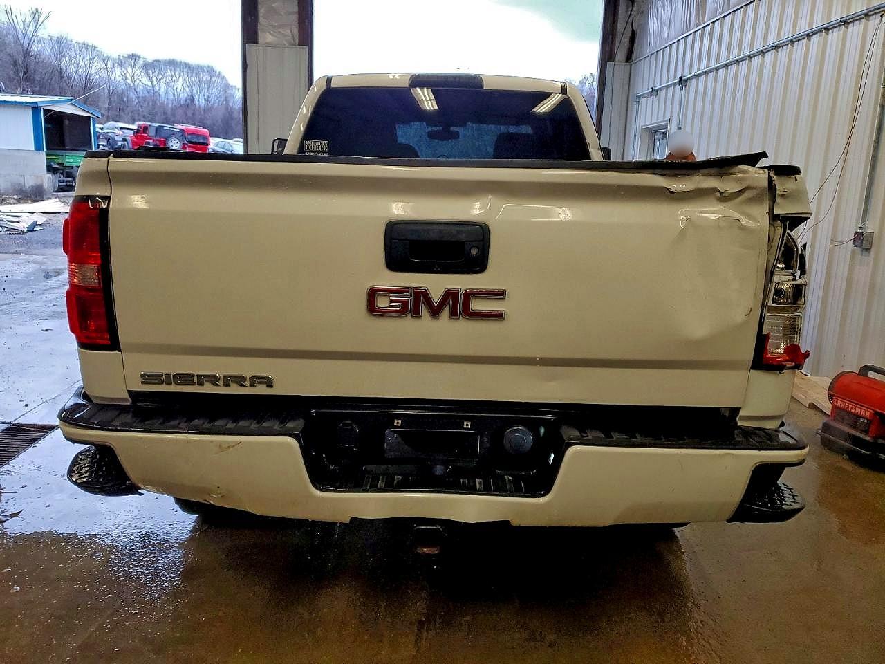 2015 GMC SIERRA K1500 photo 11