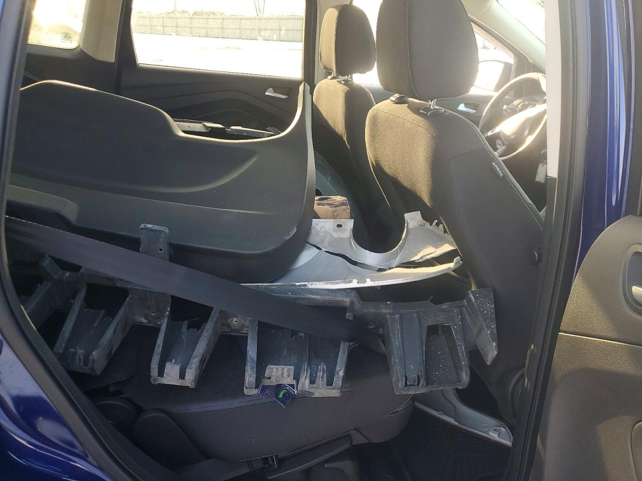 2015 FORD ESCAPE SE photo 21