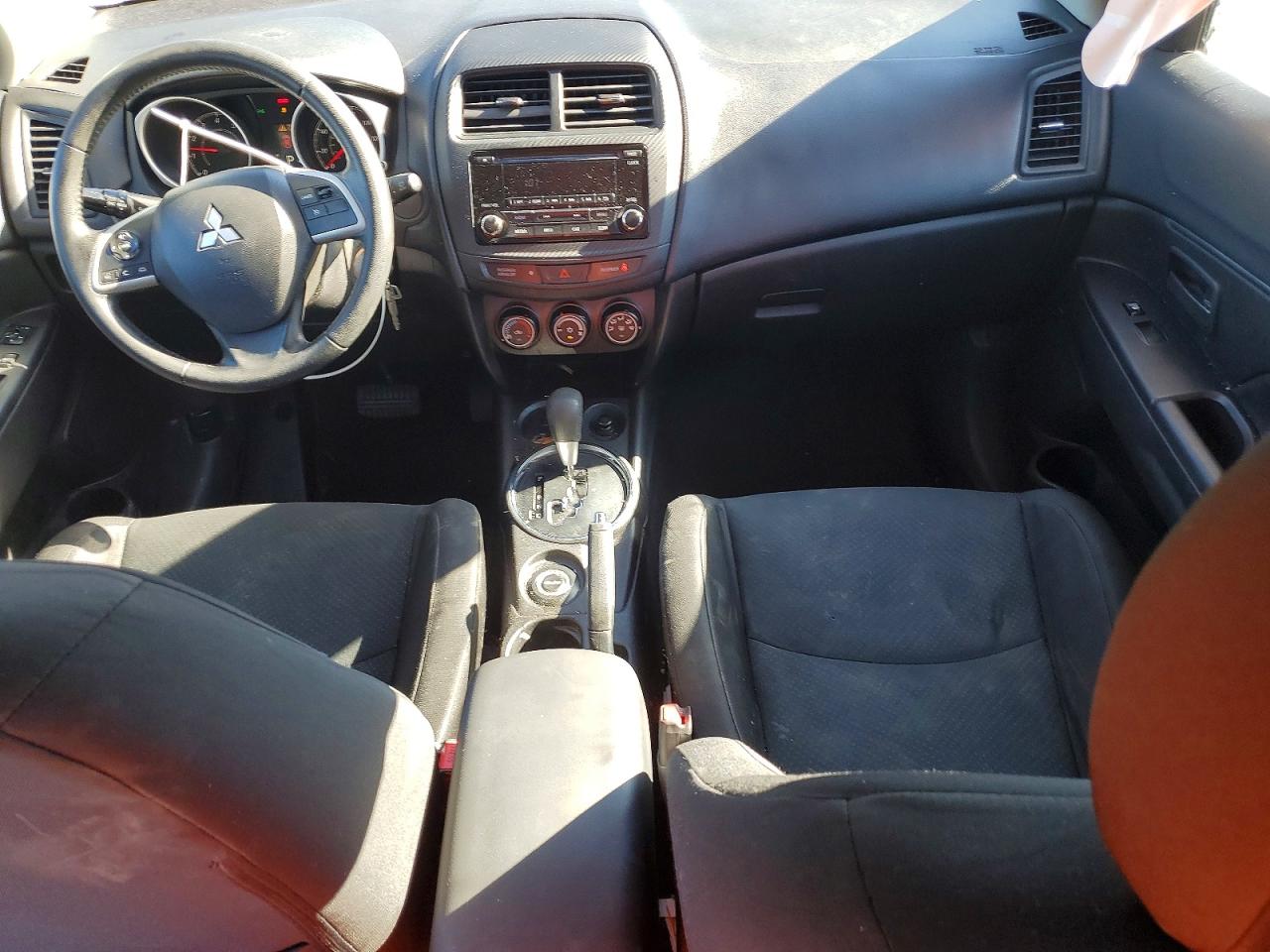 2015 MITSUBISHI OUTLANDER SPORT ES photo 8