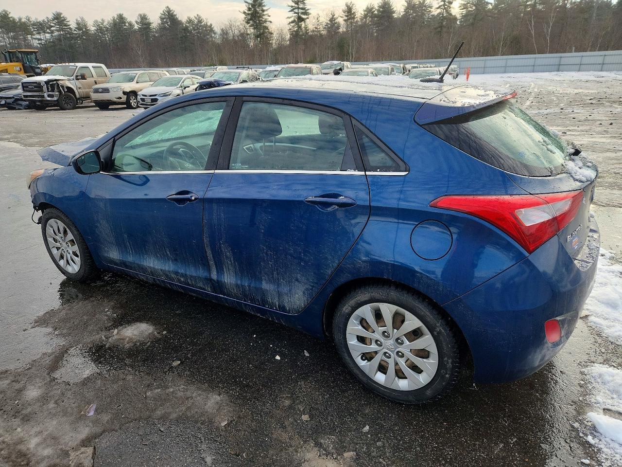 2016 HYUNDAI ELANTRA GT photo 2