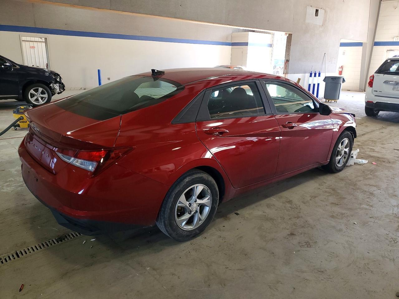 2023 HYUNDAI ELANTRA SE photo 3