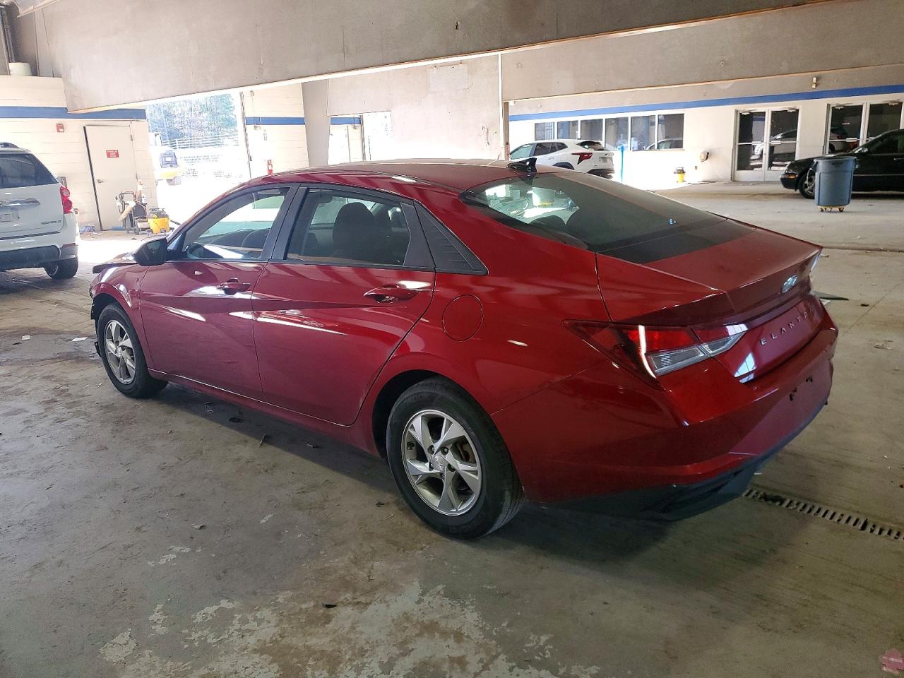 2023 HYUNDAI ELANTRA SE photo 2