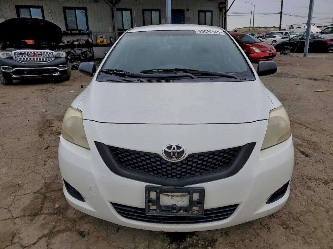 2012 TOYOTA YARIS photo 5