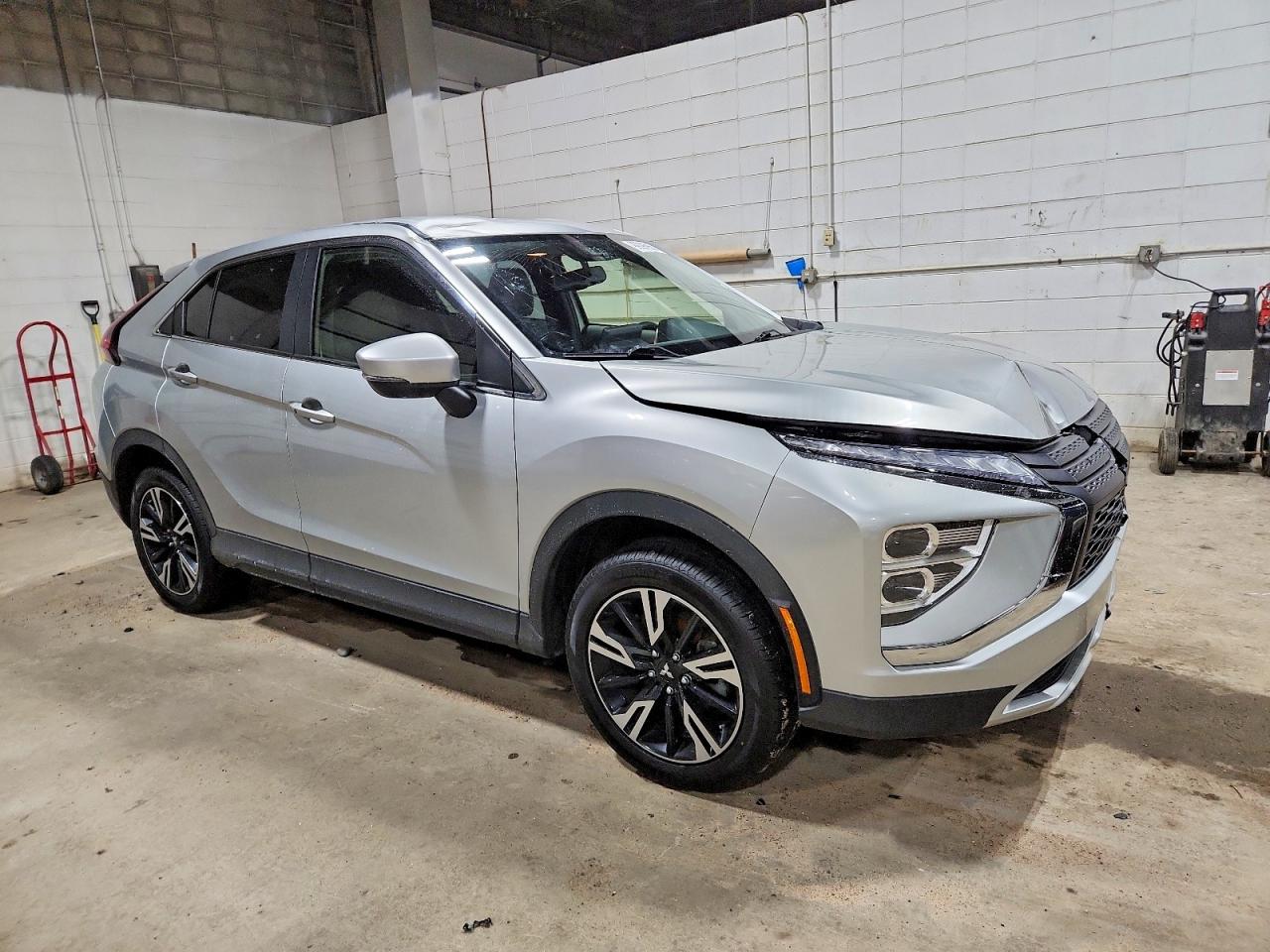 2024 MITSUBISHI ECLIPSE CROSS SE photo 4