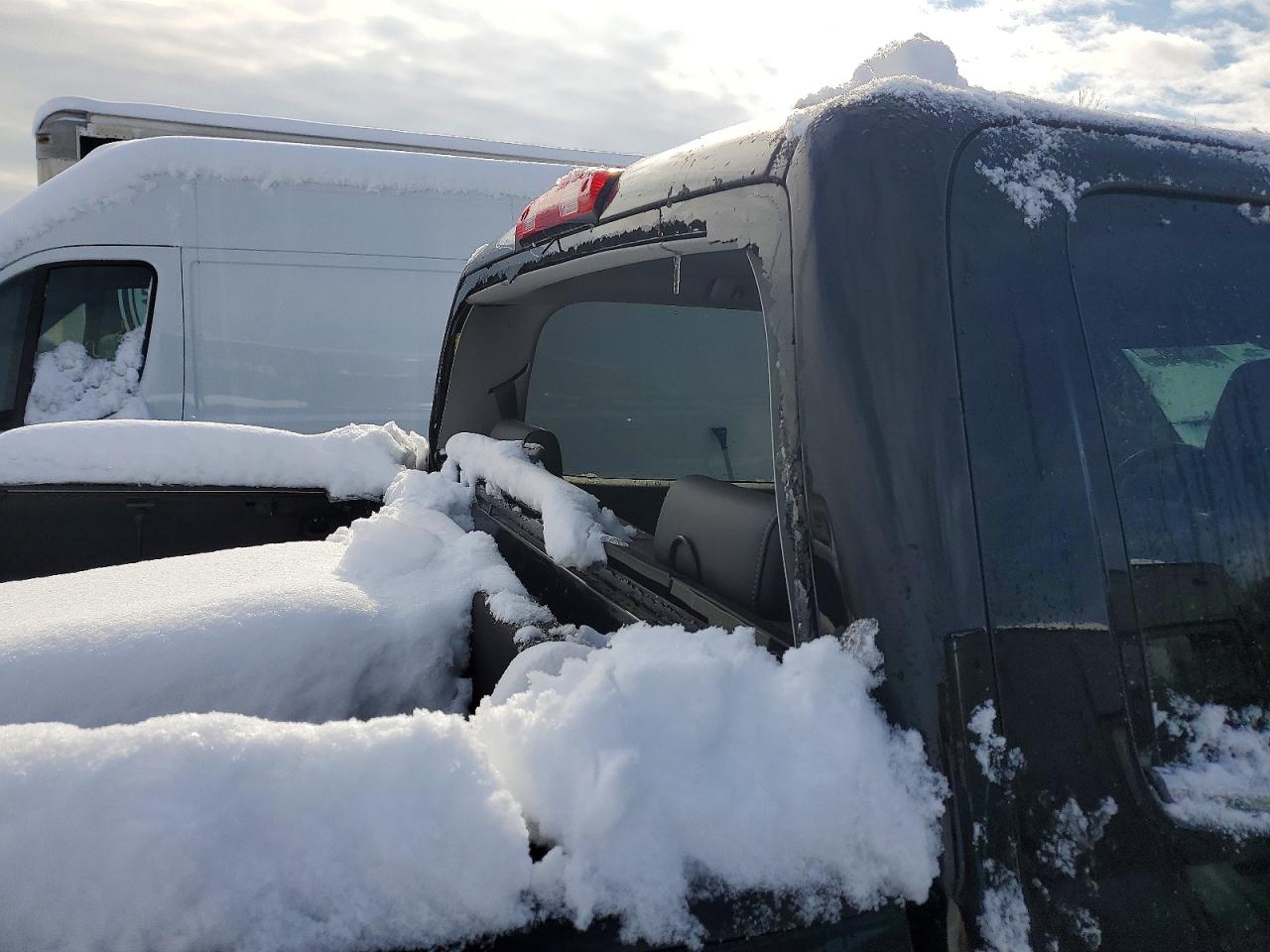 2018 CHEVROLET SILVERADO K3500 LTZ photo 17