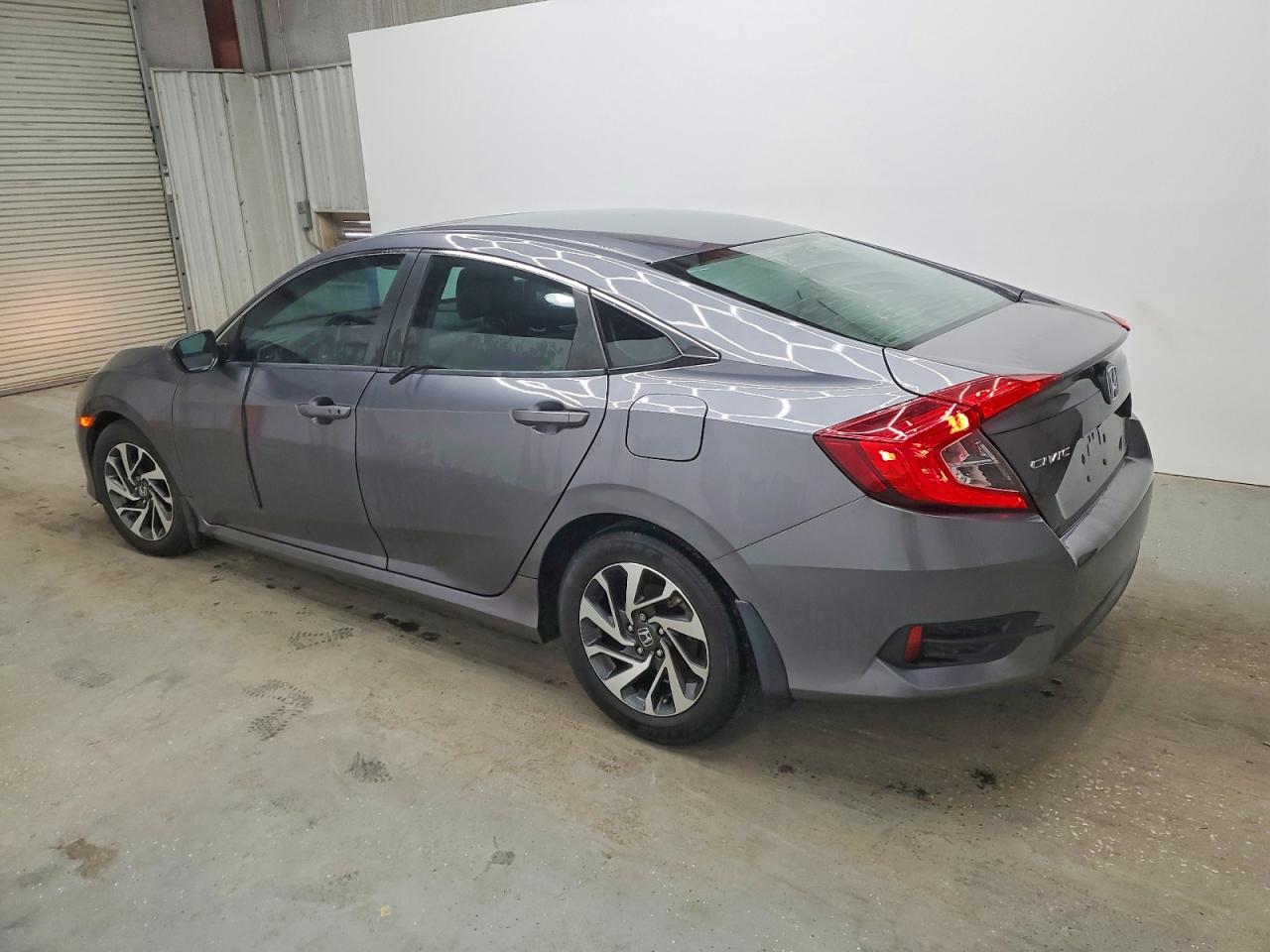 2016 HONDA CIVIC EX photo 3