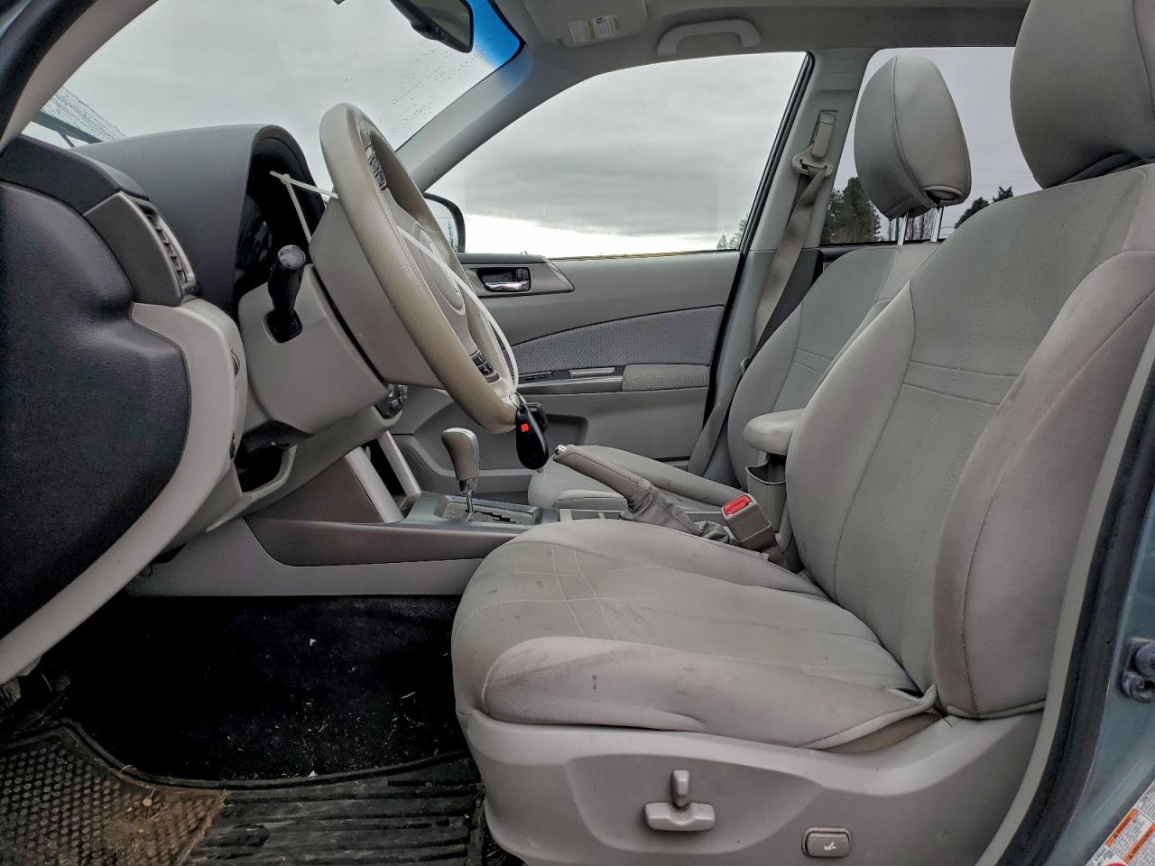 2011 SUBARU FORESTER 2.5X PREMIUM photo 7
