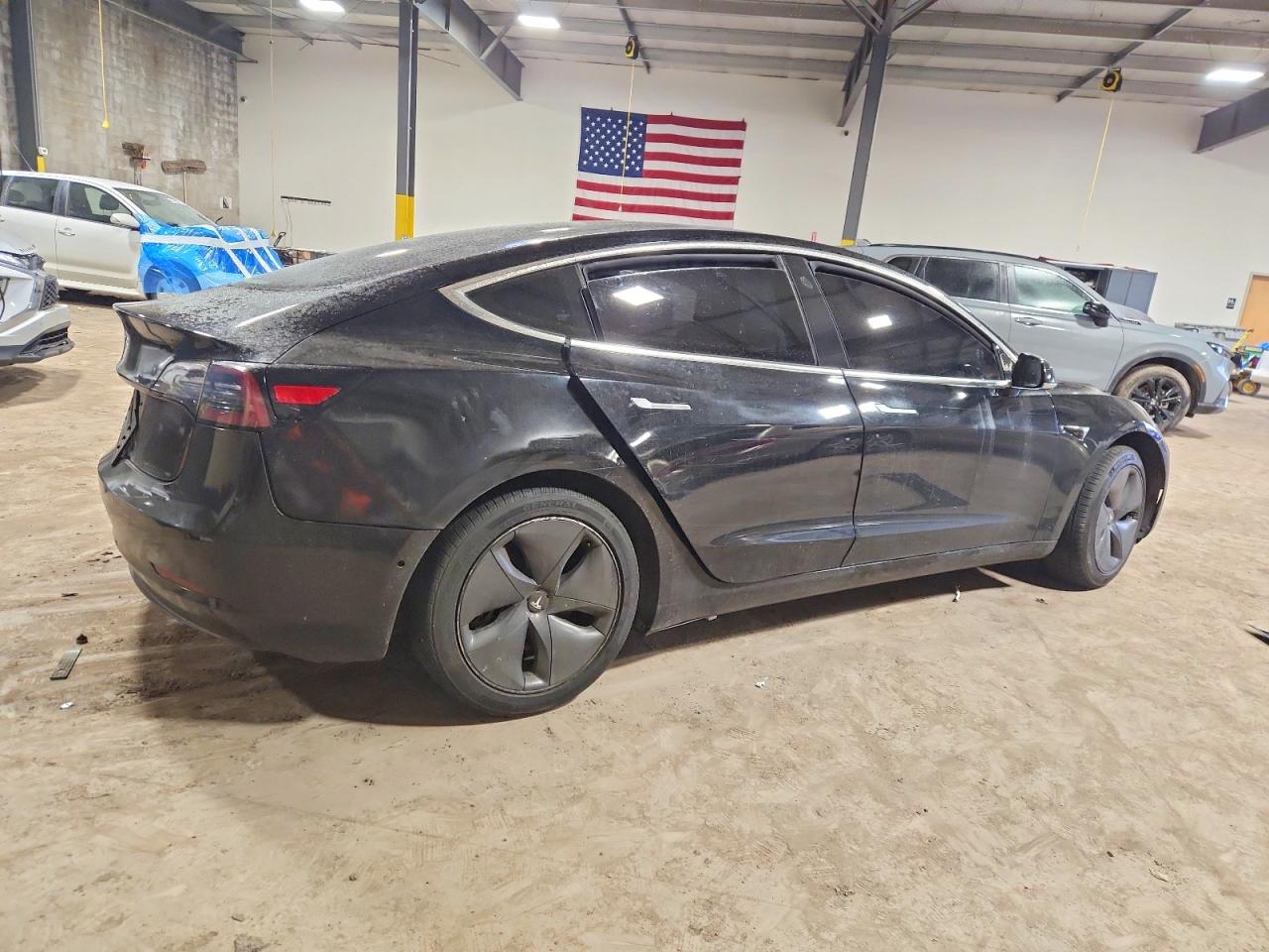 2019 TESLA MODEL 3 photo 3