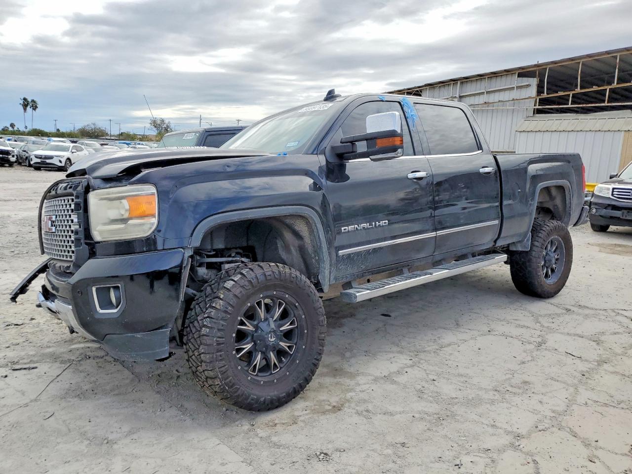 2015 GMC SIERRA