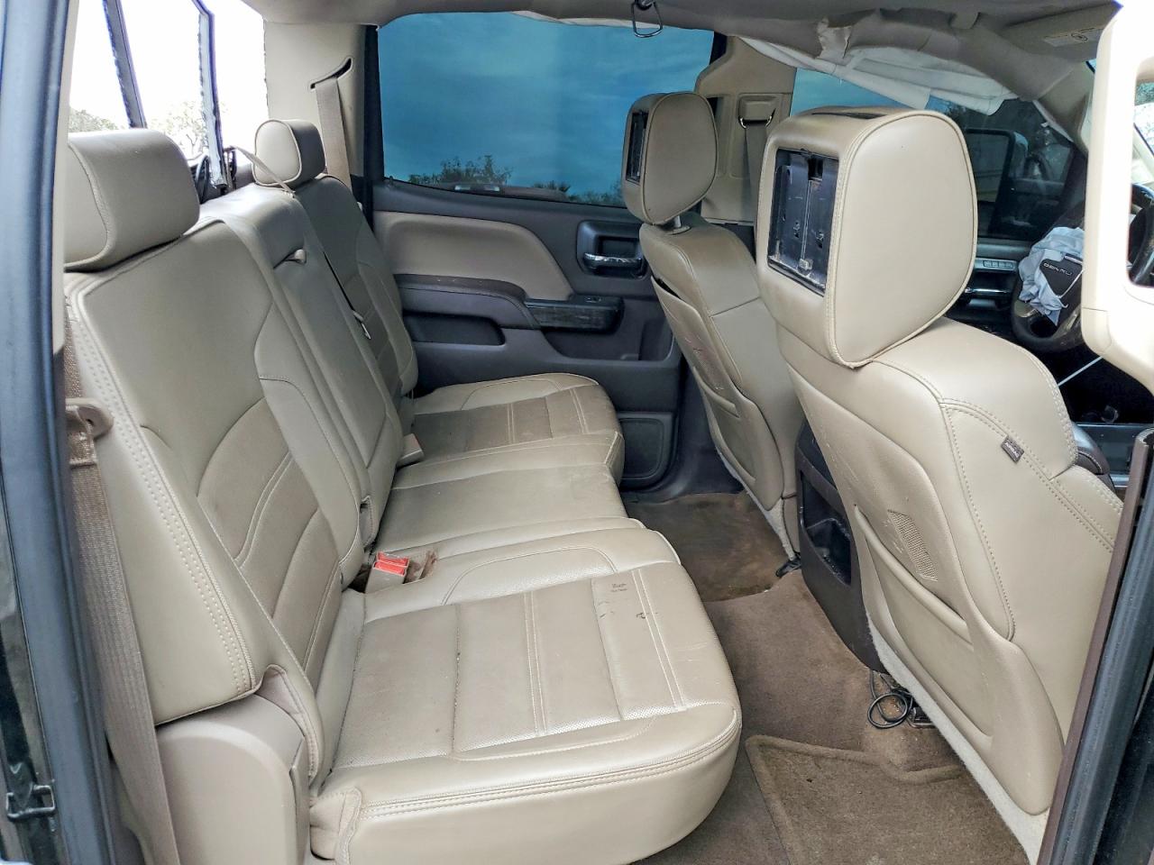 2015 GMC SIERRA K2500 DENALI photo 19
