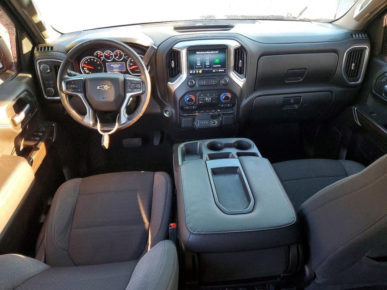 2021 CHEVROLET SILVERADO C1500 RST photo 8