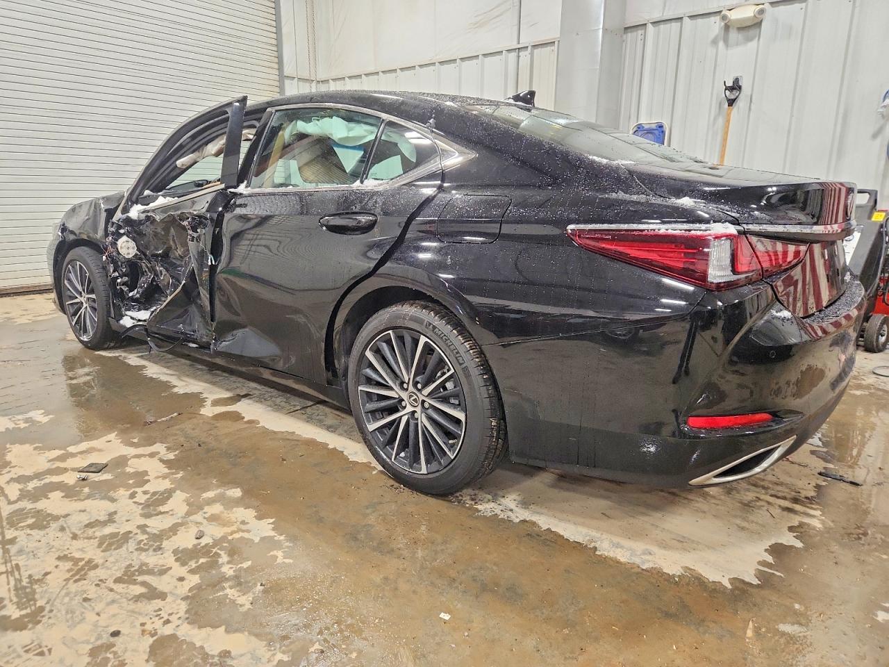 2025 LEXUS ES 350 BASE photo 2
