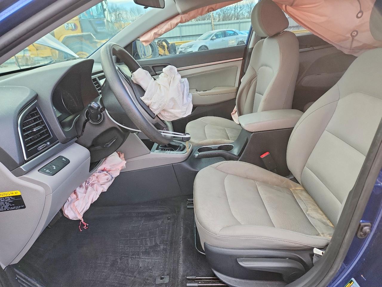 2018 HYUNDAI ELANTRA SEL photo 7
