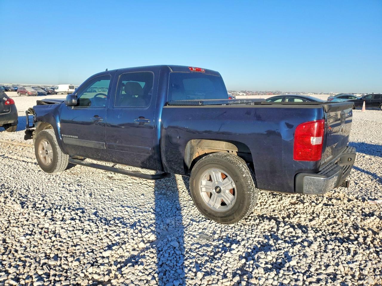 2007 CHEVROLET SILVERADO K1500 CREW CAB photo 2